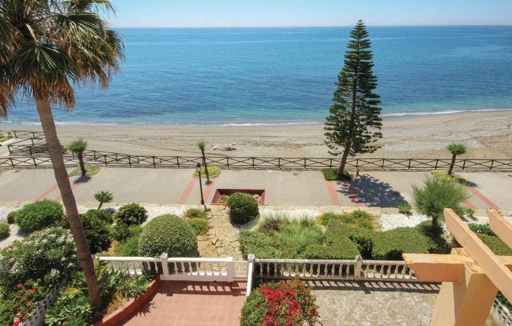 Penthouse On The Beachfront Estepona Ngoại thất bức ảnh