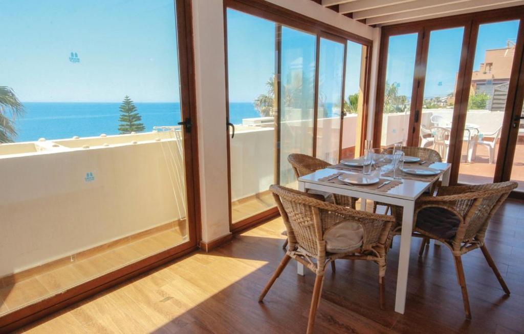 Penthouse On The Beachfront Estepona Ngoại thất bức ảnh